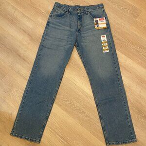 NWT Mens Wrangler Relaxed Fit Jeans